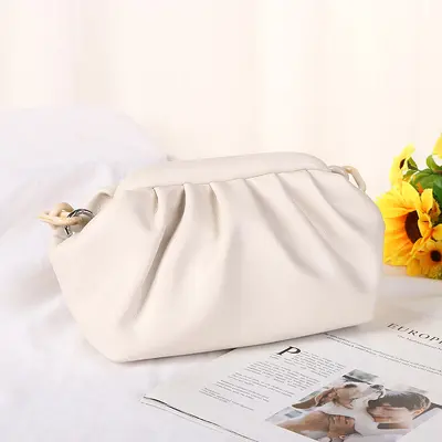 Women's Solid Color Clip Bag Resin Chain Pleated Cloud Design - 5