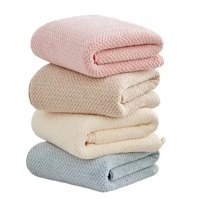 Polyester Coral Fleece Pineapple Pattern Bath Towel 3-Piece Set