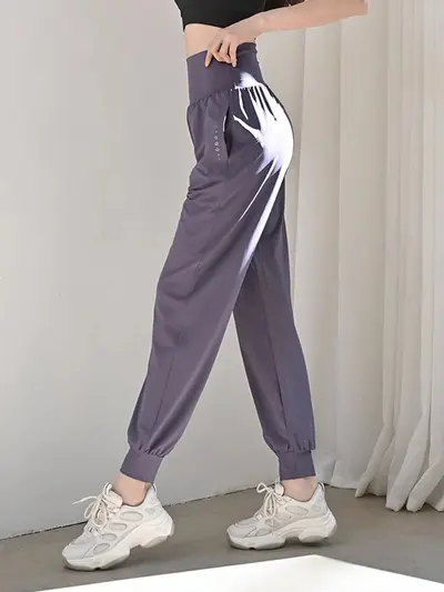 瑜伽服套装女跑步运动健身房晨跑春夏季新款专业速干衣时尚高级感 - 5