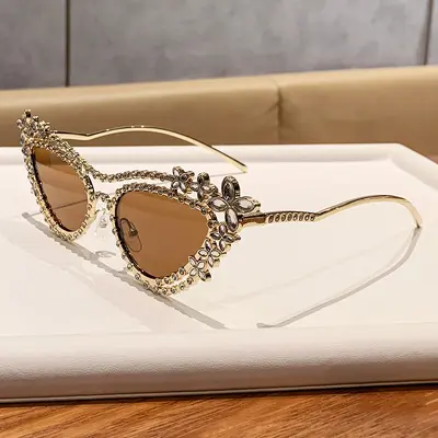 Schmetterlingsform-Sonnenbrille mit Strass, modische Brille - 12