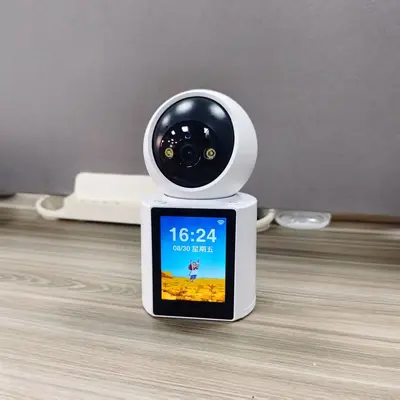 Navigator Überwachungskamera 360 Grad drehbar Humanoider Tracking Innenbereich Videoanruf mit einem Klick