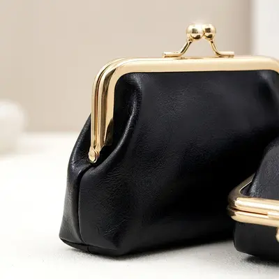 Retro Oily Leather Iron Clip Coin Purse, Large Capacity, Light Gold Clip Edge, Candy Color Mini Handheld Coin Pouch