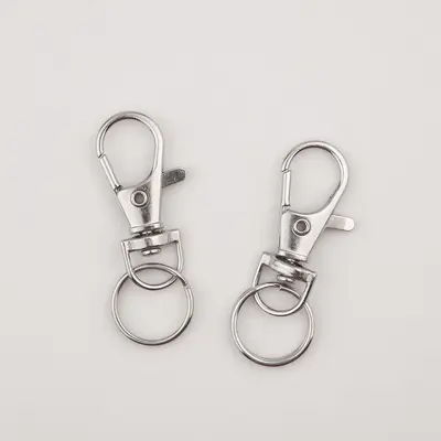 Manufacturer supplies zinc alloy hook-type dog clasp, fish mouth hook, metal spring-loaded opening fish mouth clasp keychain, lobster clasp.