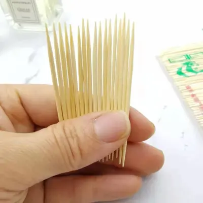 Ev, ticari ve otel kullanımı için doğal bambu çift uçlu tek kullanımlık bambu kürdanlar, 1000 adet ayrı ayrı paketlenmiş.