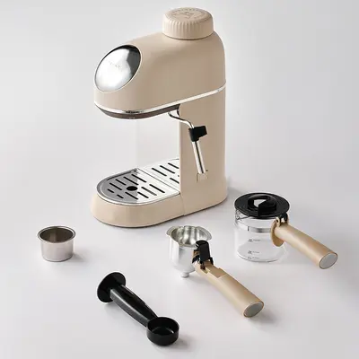 Kleine Bär KFJ-P02T7 Mini-Espressomaschine, halb- und vollautomatisch
