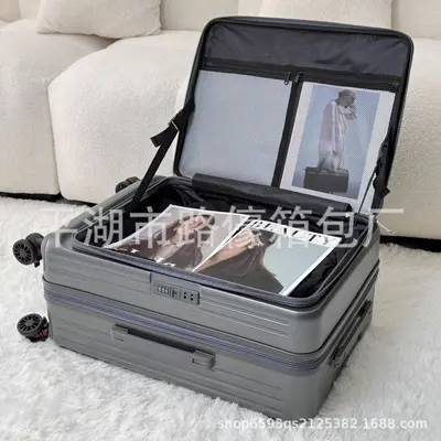 Side-opening 26-inch expandable suitcase