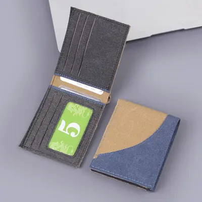 Kurze Herrenbrieftasche aus Jeansstoff mit 9 Kartenfächern - 1