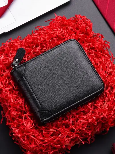 Herren-Kurzbrieftasche im schlichten Design mit Reißverschluss-Münzfach und mehreren Karte