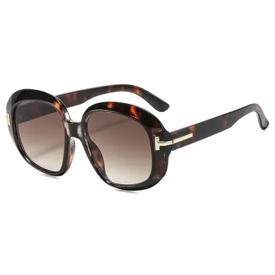 Women's Oversized Sunglasses, UV Protection, for Round and Square Faces - 4
