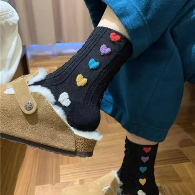 Korean Women's Mid-Calf Socks, Embossed Heart Pattern, Colorful - 1