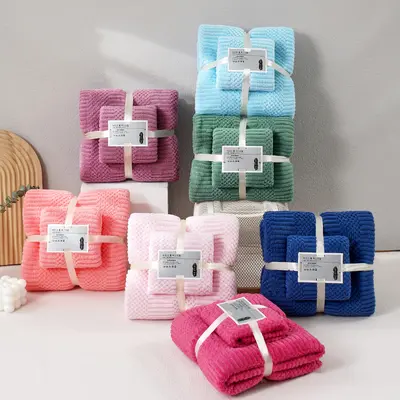 Coral Velvet Bath Towel Set, 2 Pieces, Thick and Absorbent