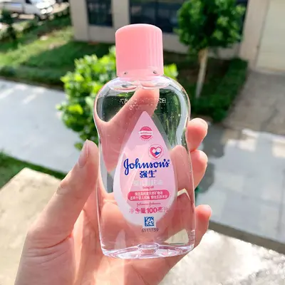 Johnson's Baby Oil 100ml, Massage and Moisturizing