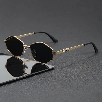 Retro Polygonal Metal Frame Polarized Sunglasses for Men, Fishing and Driving - 1