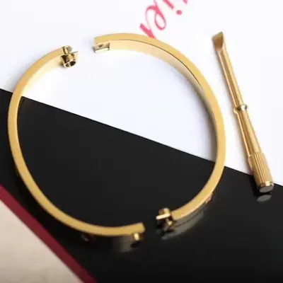 Titanyum çelik love bilezik kadın, 18K roségold kaplı - 4