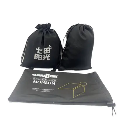 Siyah 420D Oxford kumaş büzgülü çanta özelleştirilebilir LOGO dış mekan toz geçirmez saklama çantası polyester büzgülü çanta toptan