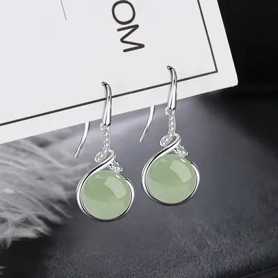 Classical jade earrings, Chinese style elegant design