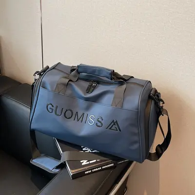 Men's sports bag with wet/dry compartment and shoe section - 3