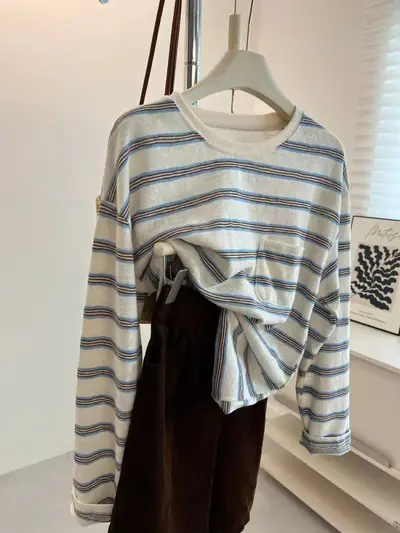 Koreanisches Langarm-Damenshirt gestreift, locker geschnitten - 7
