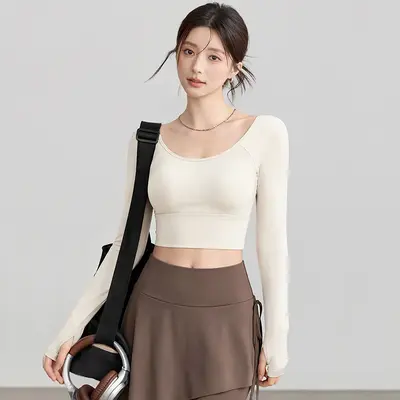 瑜伽服女2026秋冬新款带胸垫运动普拉提健身跑步瑜伽套装女批发