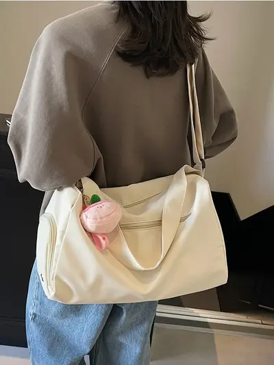 Sports yoga fitness bag 2025 new college student shoulder bag cute pendant-tipped crossbody bag popular travel bag