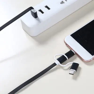 3-in-1 Datenkabel, einziehbar, 3A, multifunktionales Laden