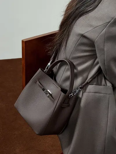 Damen-Eimertasche aus Vollrindleder, Modell 2026, Schultertasche - 5