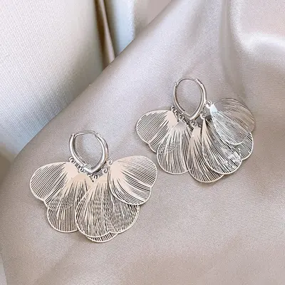 Gold hollow petal tassel ear cuffs for women - 7