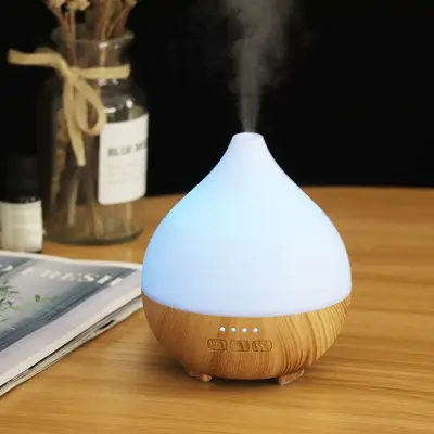 Mini-Ultraschall-Aromadiffuser mit USB, Siebenfarben-Licht, Duftöl-Luftbefeuchter