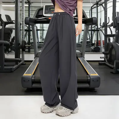Damen Quick-Dry Sportset mit atmungsaktivem Kurzarm-Oberteil - 9
