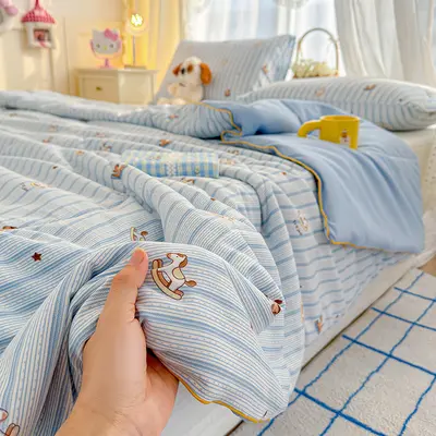 Klasse-A Mutter-Baby-Doppelschicht-Mull-Sommersteppdecke, maschinenwaschbar, Klimaanlage-Decke, Sommerdecke, Studentenwohnheim-Decke, dünne Decke, Geschenkset