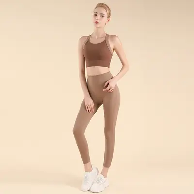 High-Waist Hip-Lifting Yoga Set, Racerback Top, Tummy Control - 12