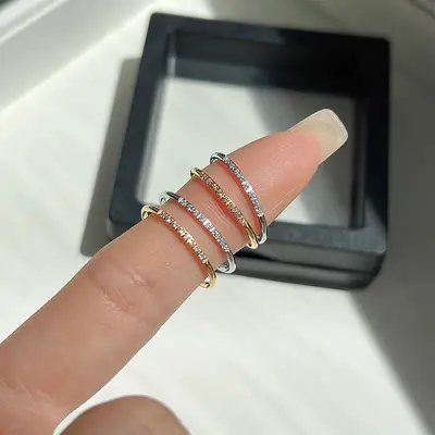 8-Stone Women's Ring, Slim Design, Zircon - 1