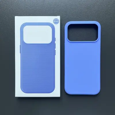 iPhone 18 Pro Max Uyumlu Düz Renk Teknoloji Kumaşı Görünümlü TPU Kılıf - 8