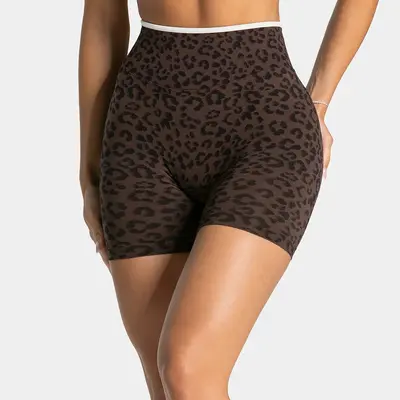 TEVEO Leopar Desenli Kadın Yoga Şortu, Yüksek Bel, Kalça Kaldırıcı - 10