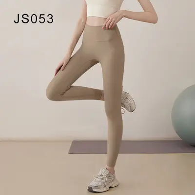 Women's Plus Size Sports Bra and Leggings Two-Piece Set, Pilates and Yoga - 9