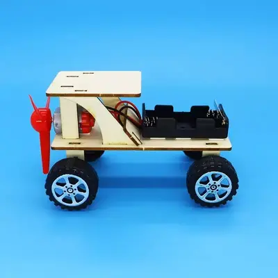 Elektrisches Windkraft-Geländewagen, STEAM-Physikexperiment für Grundschulkinder