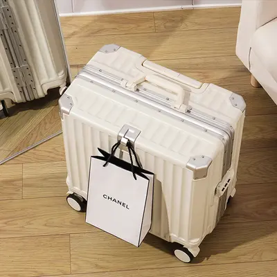 Carry-On Suitcase, Aluminum Frame, 18 Inch, Silent Wheels, Combination Lock - 4