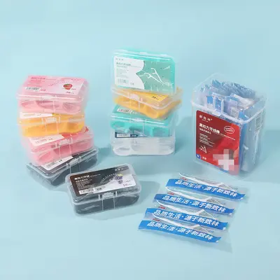 Kreative fruchtaromatisierte Zahnseide Familienpackung, einzeln verpackt, frischer Atem, tiefe Reinigungswirkung, tragbare farbige Zahnseide