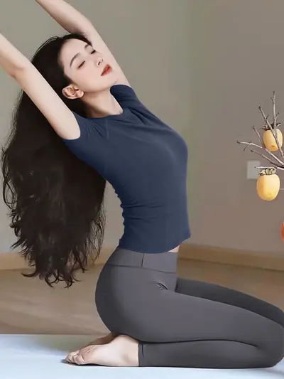 普拉提训练瑜伽服女2026新款无缝一体织上衣绝美运动健身套装短袖 - 8