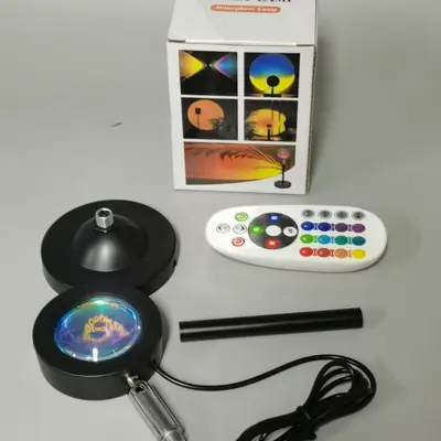 Fotoğrafçılık için sınır ötesi RGB mini gün batımı lambası, canlı yayın için ortam ışığı, fotoğrafçılık için arka plan duvarı, ins gün batımı projeksiyonlu yaratıcı masa lambası