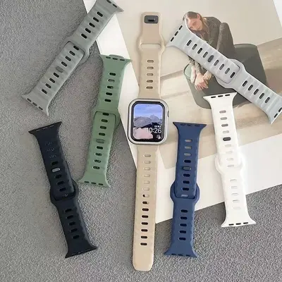 Silicone Strap with Diamond Buckle for Apple Watch Ultra 3 - 3