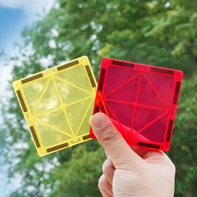Manyetik Yapı Blokları, Renkli Pencere Levhalı Erken Eğitim Puzzle Oyuncağı - 10