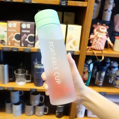 Plastic water cup wholesale sports water bottle frosted double lid high-end large capacity men and women trending water cup student