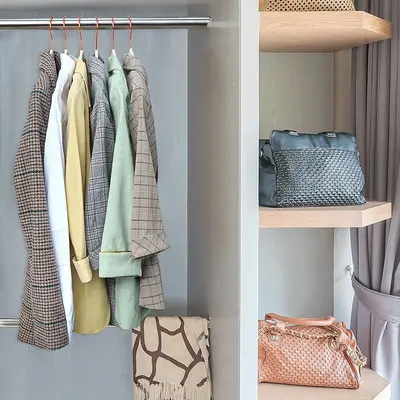 Rutschfester Kunststoff-Kleiderbügel mit Flockbeschichtung, für nasse und trockene Kleidun
