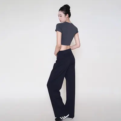 Kadın Yüksek Bel Gevşek Paça Yoga ve Koşu Pantolonu, Çıplak Hissi Kumaş