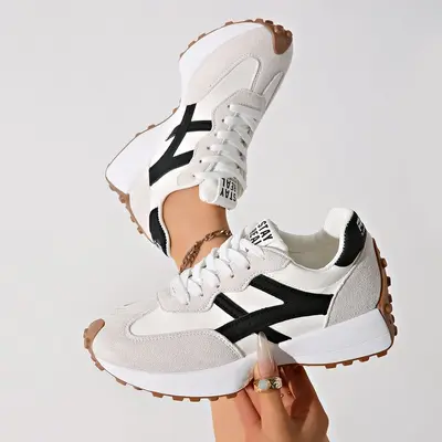 Plus Size Women's Chunky-Sole Forrest Gump Sneakers - 13