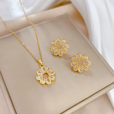 Full Zirconia Copper Earring and Necklace Set - 13
