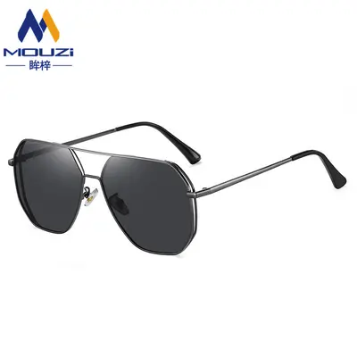 Polarized Large Frame Men's Sunglasses with UV Protection - 7