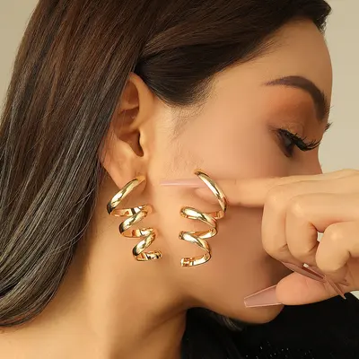 Geometrische C-Form Ohrringe Damen Gold minimalistisch