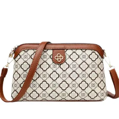 Middle-Aged Women's Crossbody Bag, Soft Leather, Small - 6